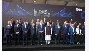 PM Modi Interacts with Global Investors in France Ahead of Bharat Innovates Summit