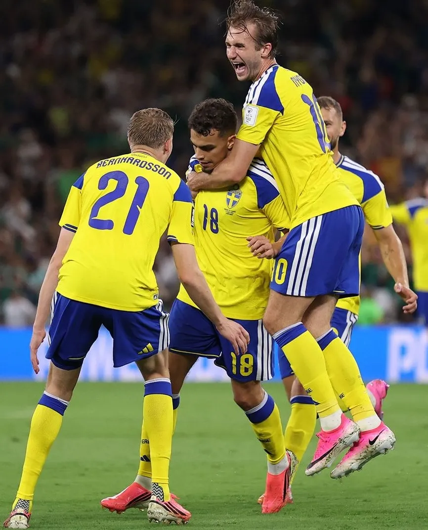 Graham Potter leads brilliant Sweden to stunning victory over Tunisia in Mexico