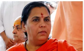 Uma Bharti fell ill while travelling to Delhi. admitted in Muzaffarnagar hospital