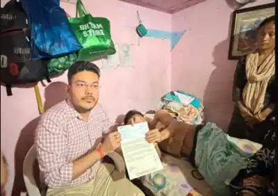 Delhi CM announces ₹5 lakh aid for Malviya Nagar fire hero Rohit Mukhiya