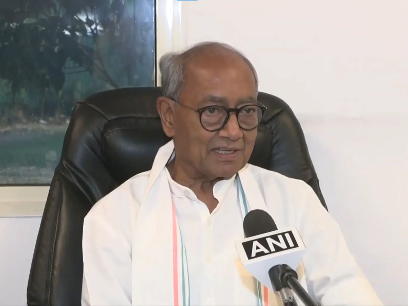Parliamentary panel to consider students' concerns on CBSE's OSM system: Digvijaya Singh