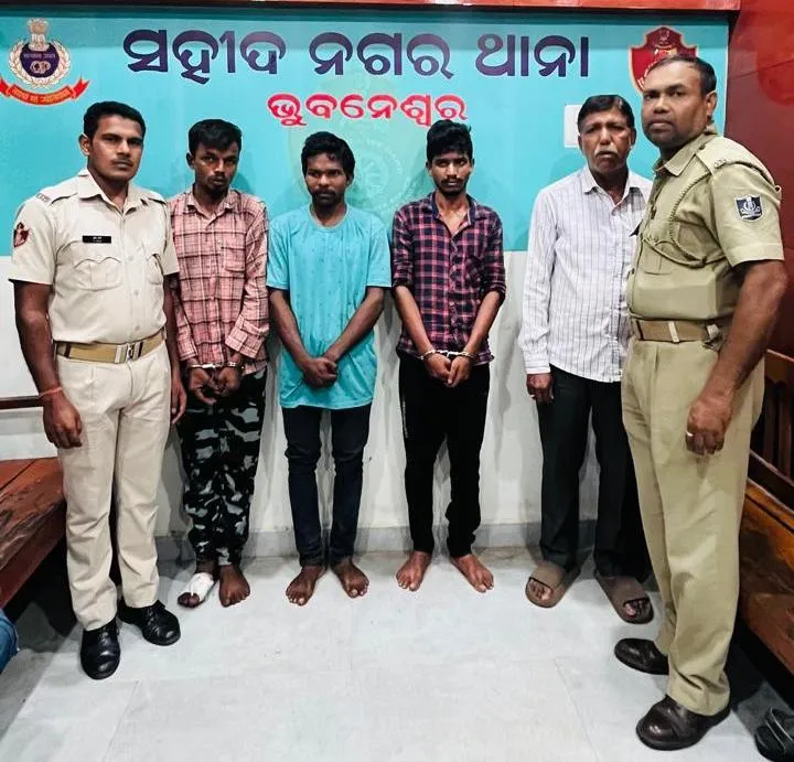 Four arrested in Bhubaneswar Jewellery shop burglary; stolen ornaments recovered


