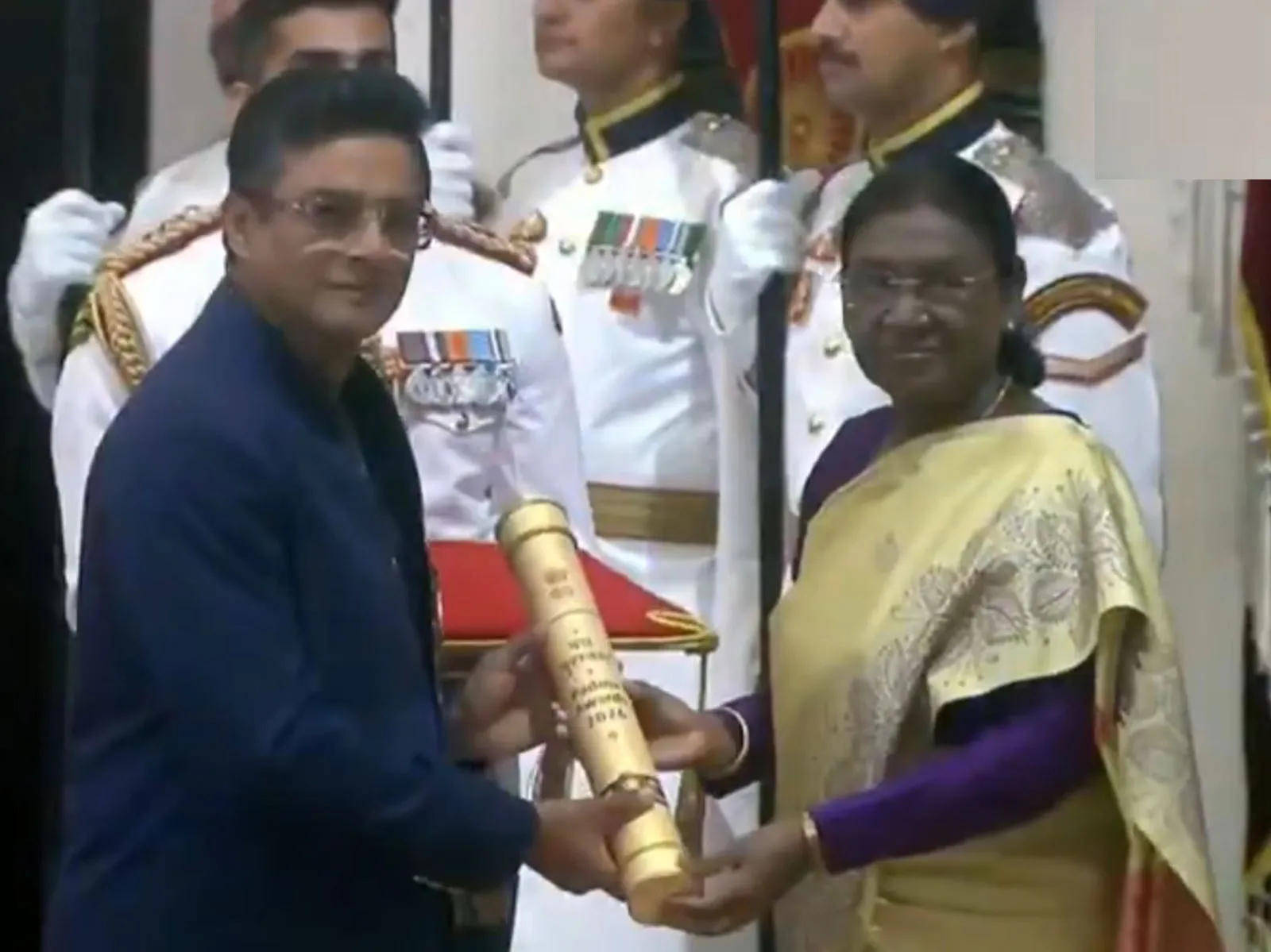 R. Madhavan honoured with Padma Shri award, wife Sarita, son Vedaant accompany him at Civil Investiture Ceremony
