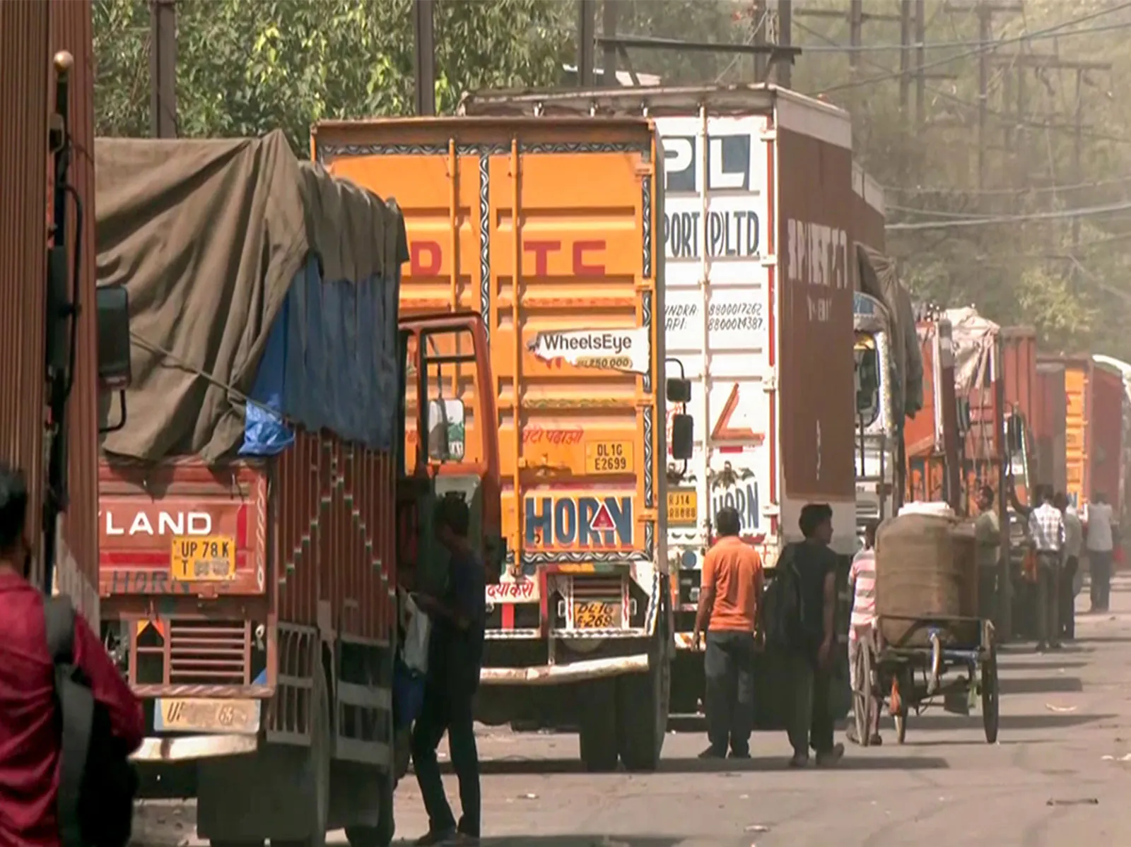 Haryana announces major MV Tax exemptions for cleaner trucks and buses in NCR