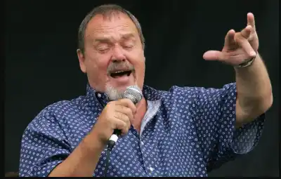 'Blood, Sweat & Tears' singer David Clayton-Thomas passes away at 84