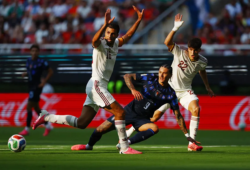 Spain eliminates Uruguay from FIFA World Cup 2026 after Baena secures historic clean sheet victory