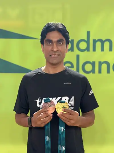 Pramod wins Gold and Bronze at British and Irish Para Badminton