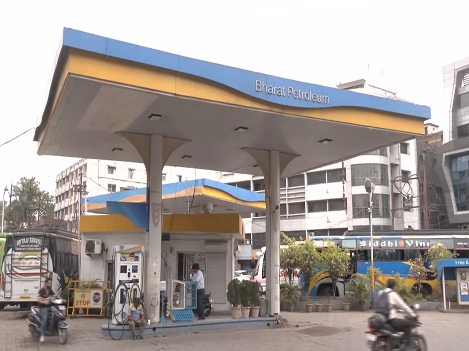 BPCL to acquire 40% stake in Tiki Tar and Shell India for Rs 85 crores to strengthen Value-Added Bitumen business