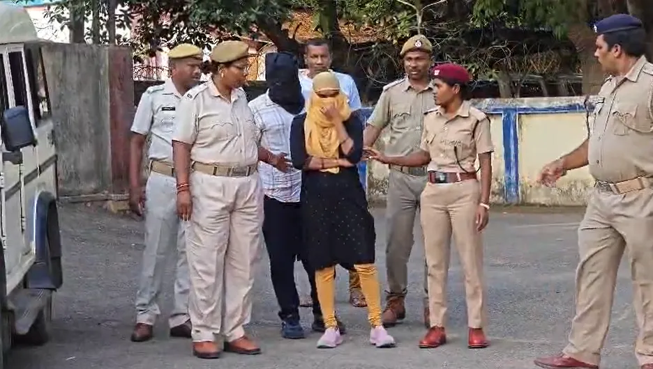 Two arrested from Kanyakumari in 2021 Malkangiri gold heist; melted gold, firearms seized