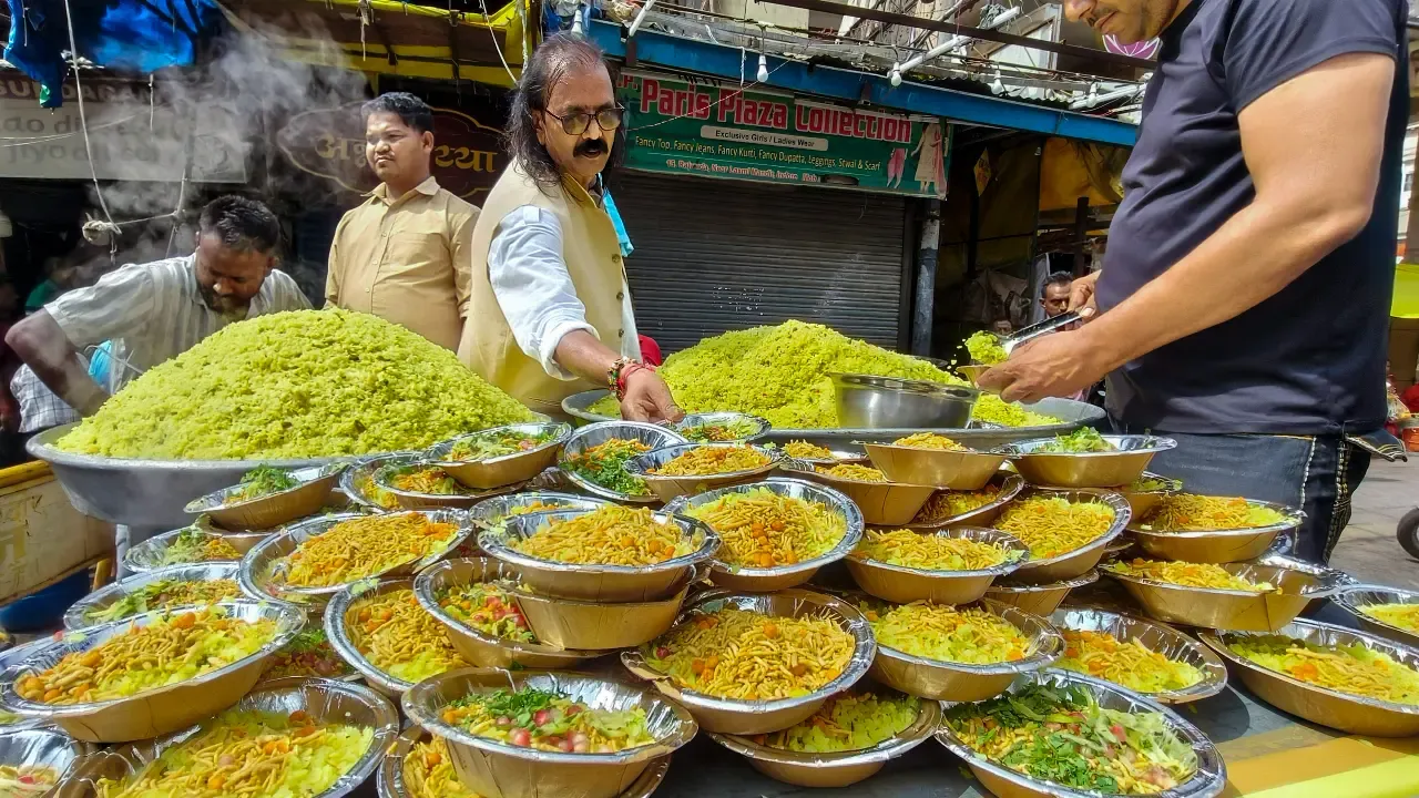 World Poha Day 2026 Sees an Epic 3000 Kg Batch Cooked By Chef Vishnu For Global Fame
