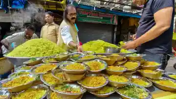 World Poha Day 2026 Sees an Epic 3000 Kg Batch Cooked By Chef Vishnu For Global Fame