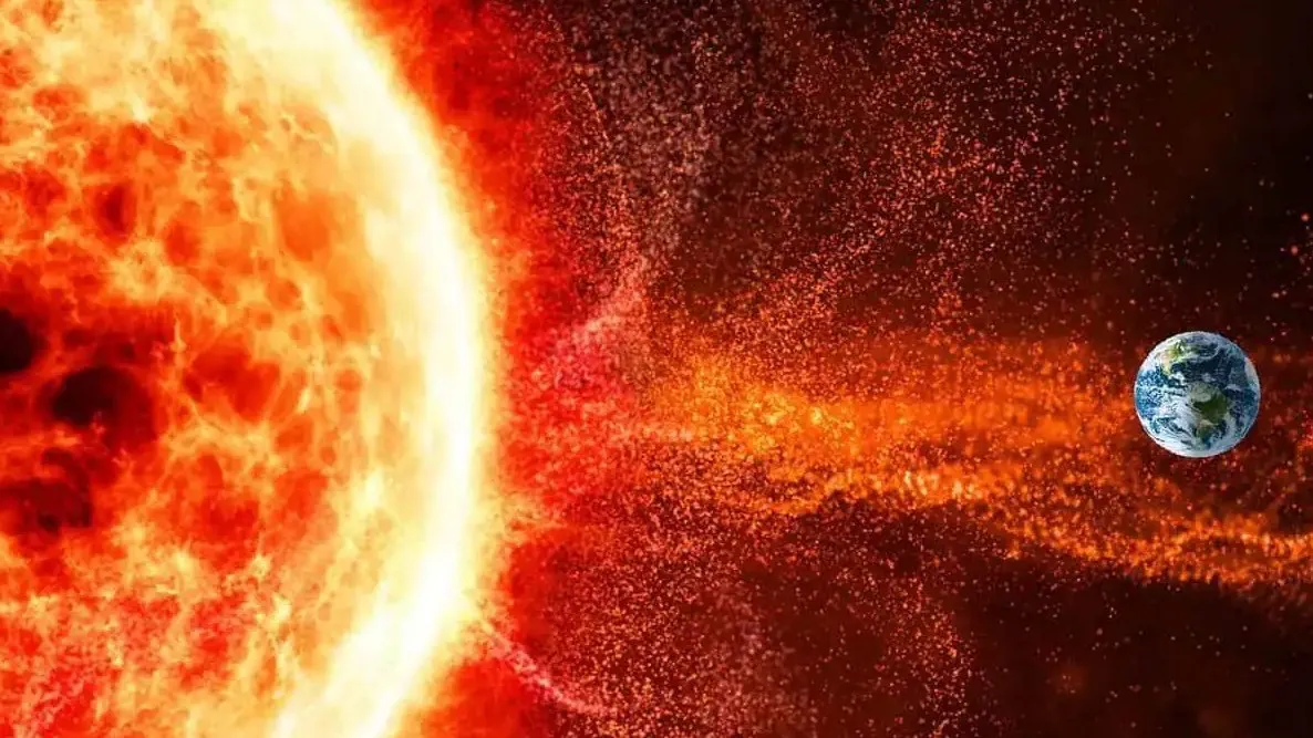Fast Moving Solar Storm Strikes Earth Today Bringing Rare and Beautiful Auroras To Indian Skies