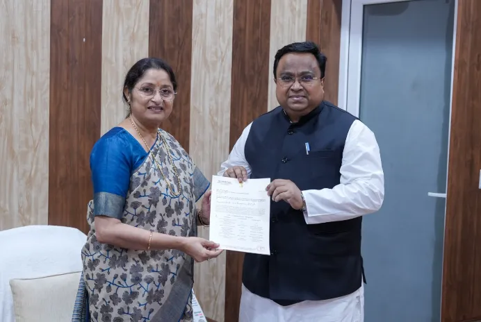 BJD MP Sasmit Patra Seeks Enhanced Honorarium for Anganwadi Workers and Helpers
