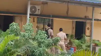 Major police raid on alleged gambling network in Rourkela; cash, gold & documents seized