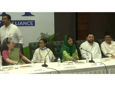 Crucial India Bloc meet underway in Delhi, Mallikarjun Kharge, Rahul, Mamata, Omar and Left leaders attend