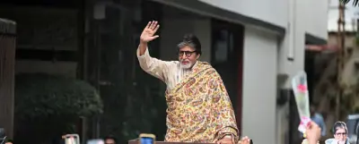 Amitabh Bachchan spotted driving himself, reflects on technology & generational gap in blog post