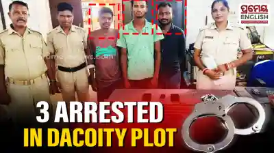 Karanjia police foil dacoity bid, arrest three; car and weapons seized
