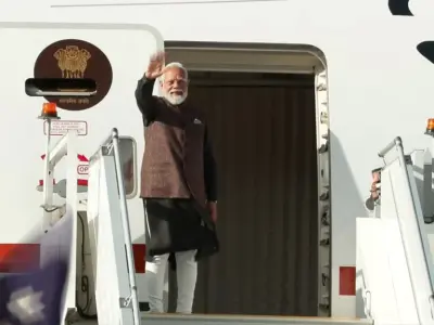 PM Modi Emplanes For Historic New Zealand Visit Aiming To Transform Strategic and Trade Ties