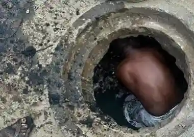 NHRC takes suo motu cognisance of worker's death during sewer cleaning in Ujjain