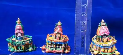 Bhadrak artisan crafts tiny 4-cm functional chariots for Rath Yatra 2026