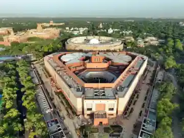 Parliamentary panel asks Education Ministry to draw roadmap for remaining Institutions of Eminence