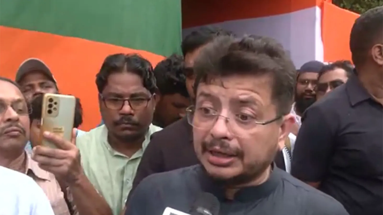 Rebel TMC MLA Ritabrata Banerjee questions Rs 1,000-crore interest on frozen accounts, targets "aunt-nephew" duo
