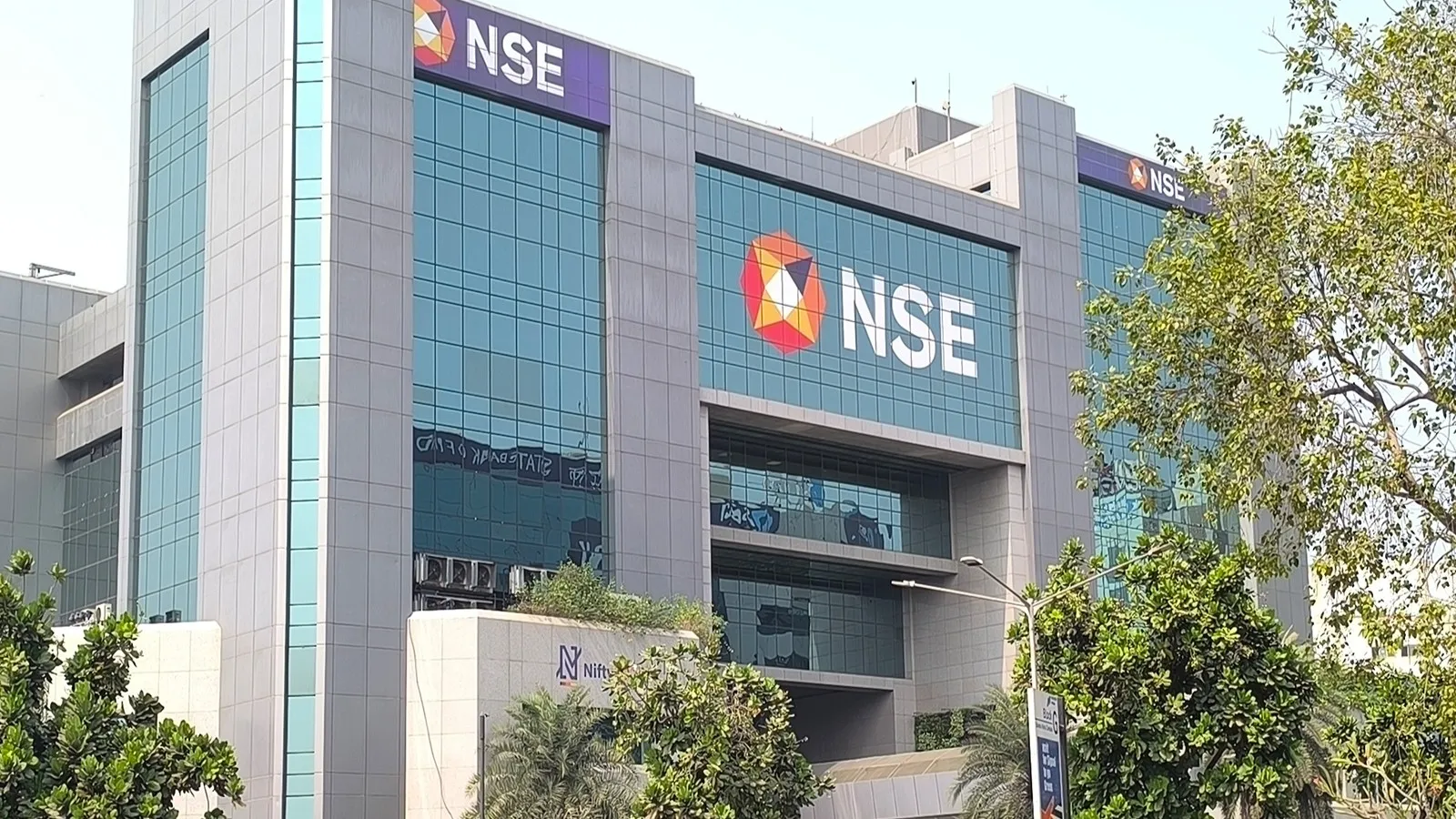 Nifty closes below 24,000, Sensex falls 720 points amid crude surge; pharma tariff worries

