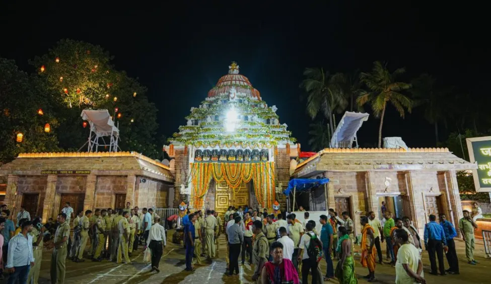 The administration also expressed its sincere gratitude to all Sevayats (temple servitors) for their continued support and effective coordination in the preparations for the annual festival.