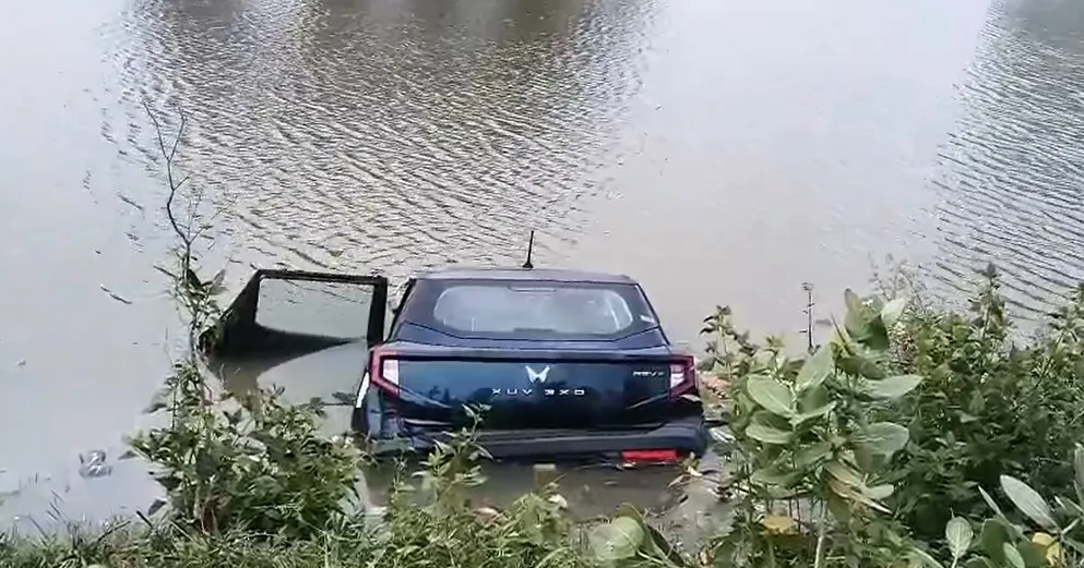 Five dead, two rescued after wedding vehicle crashes into pond in Odisha's Dhenkanal