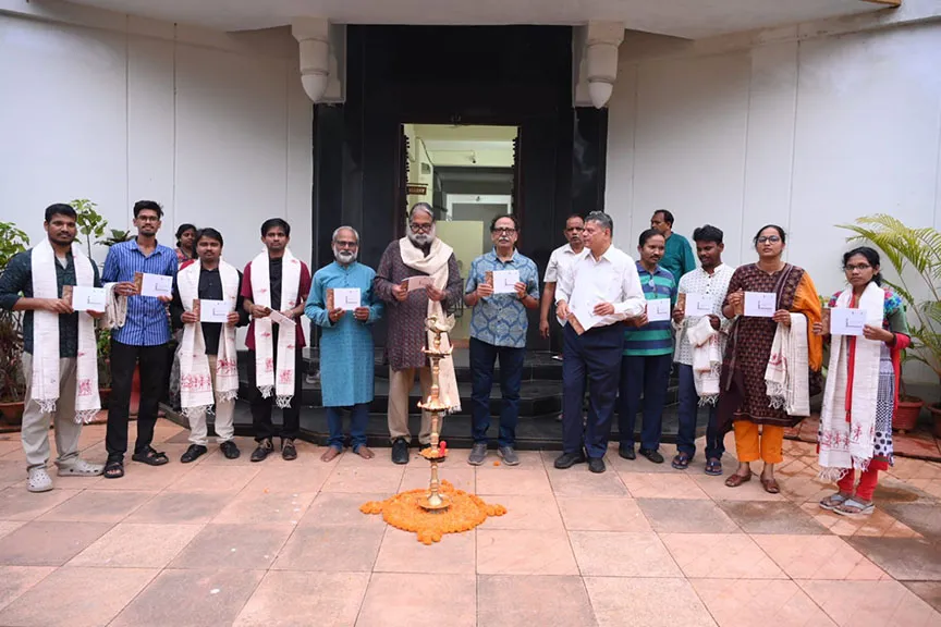 Bhubaneswar Lalit Kala Akademi hosts Metamorphosis art exhibition showcasing Odia talent