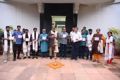 Bhubaneswar Lalit Kala Akademi hosts Metamorphosis art exhibition showcasing Odia talent