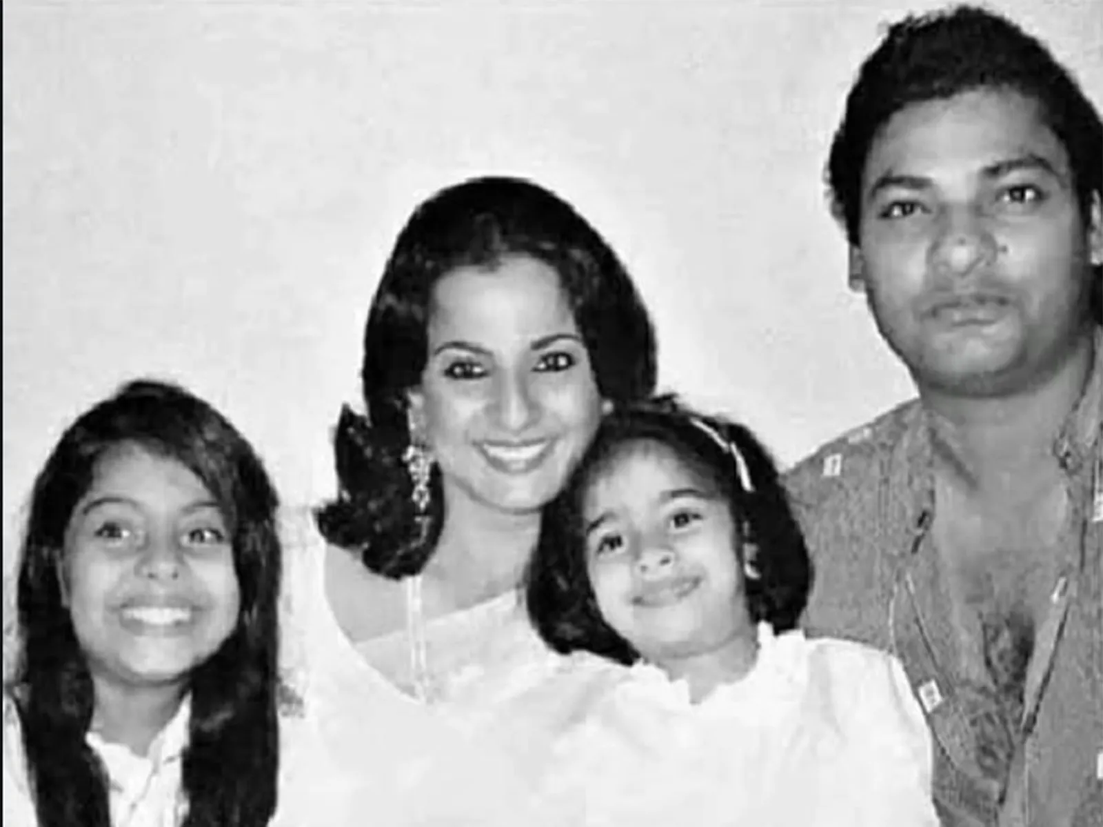 "I'm so very loved and therefore so very blessed": Kajol celebrates 'National Parents' Day' with heartfelt post

