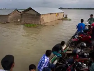 Assam Floods: PM Modi Speaks to Sonowal, Reviews Relief Efforts