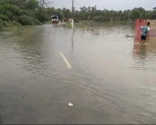 Odisha floods claim 3 lives, affect over 2 lakh people across 748 villages