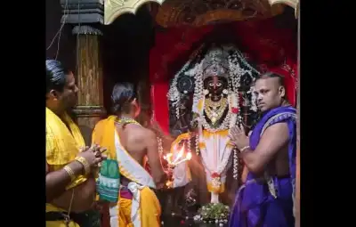 Anasara Day: Rain fails to deter devotees as Anasara Darshan of Lord Alarnath continues on fifth day