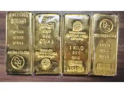DRI seizes foreign-marked gold worth Rs 6 crore from female passenger at Mumbai Airport