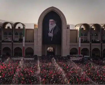 Funeral Prayers for Ayatollah Ali Khamenei Marked by Calls for Resistance and Revenge