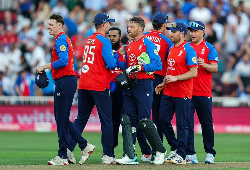 England dismantles T20 world champions India by 125 runs to secure series lead in Nottingham