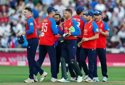 England dismantles T20 world champions India by 125 runs to secure series lead in Nottingham