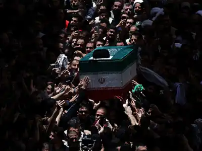 Mourners crowd Najaf streets as Ali Khamenei funeral procession reaches holy Imam Ali shrine