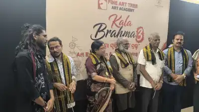 Young creators display stunning canvas works at Jaydev Bhawan art festival