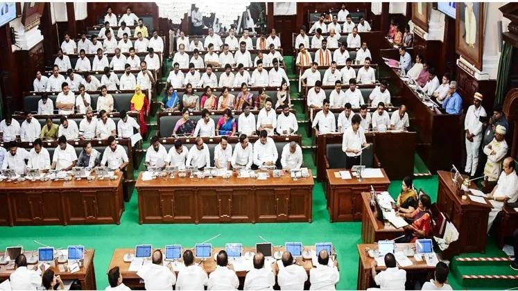 Resolution against NEET exam passed in Tamil Nadu Assembly; DMK, AIADMK support move
