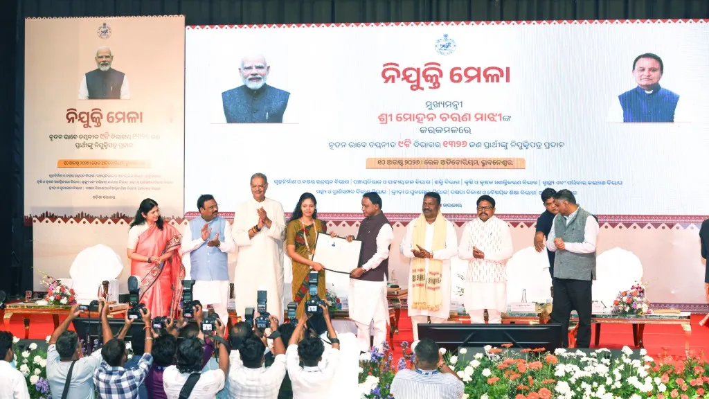 Koraput Daughter Alisha Rani Breaks Rural Barriers — Find Out How She Reached Malkangiri RWS&S