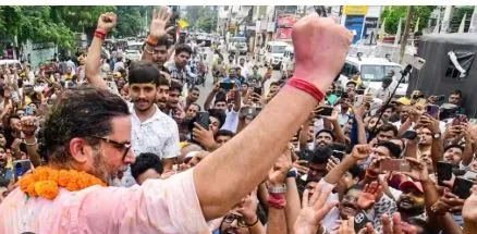 Prashant Kishor Promises 10,000 Private Jobs for Bihar's Bankipur Youth Within Two Years