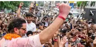 Prashant Kishor Promises 10,000 Private Jobs for Bihar's Bankipur Youth Within Two Years