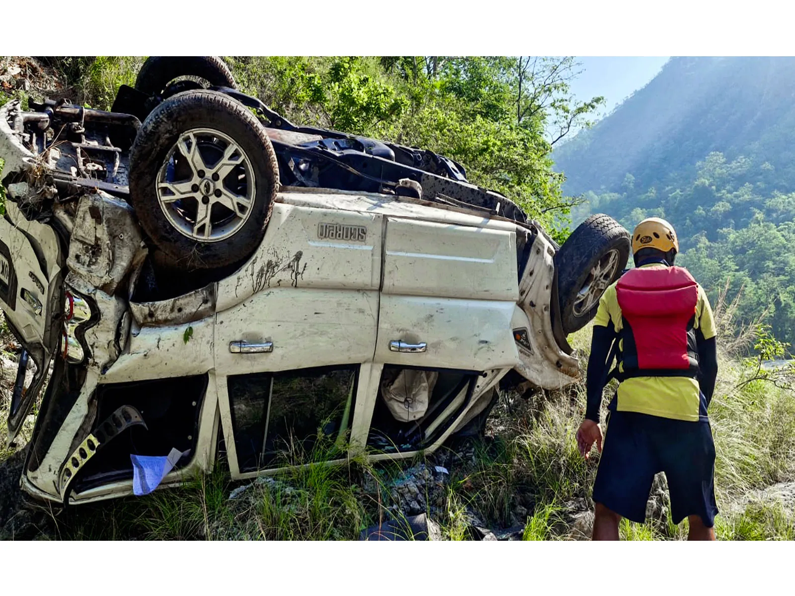 J-K: Five labourers killed as vehicle plunges 300 feet in Kishtwar