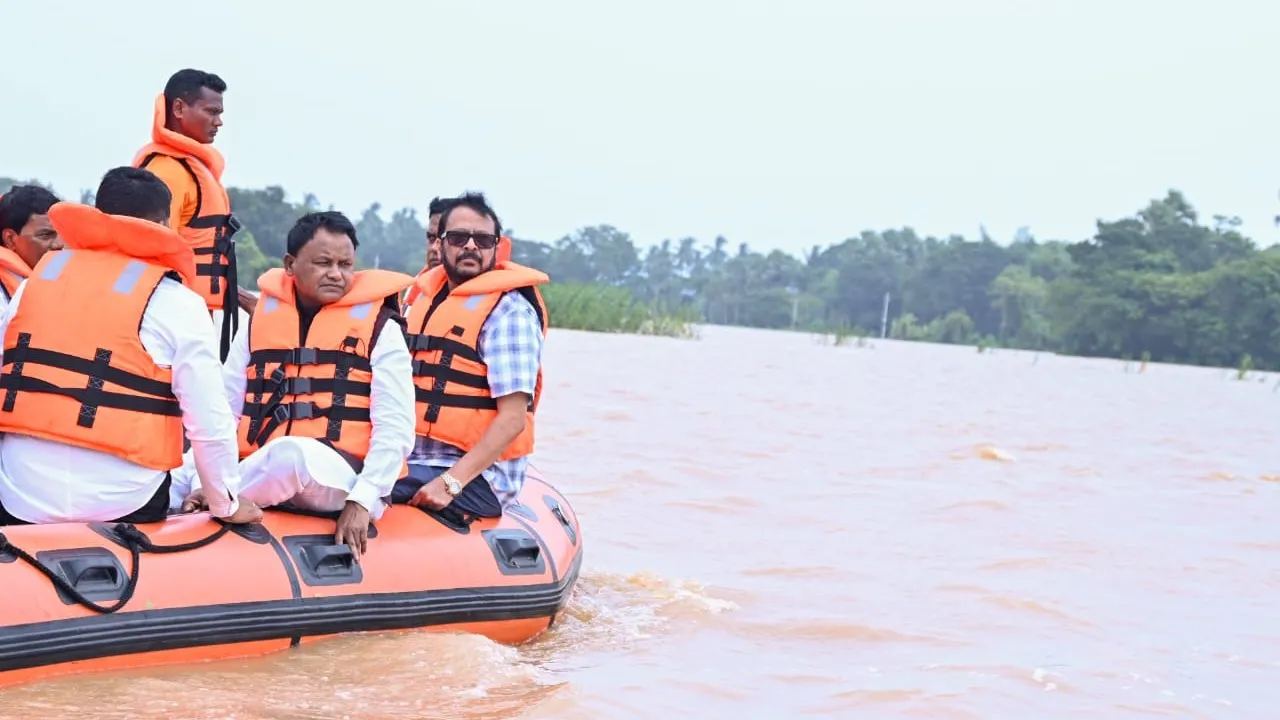 Odisha CM visits flood-hit Jajpur district as Baitarani swells

