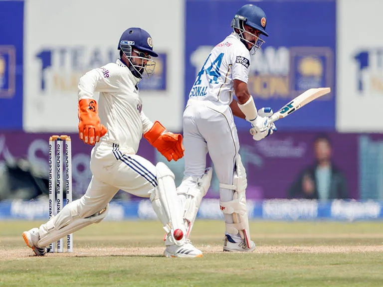 Spinners Suthar and Jadeja Give India 178 Run Lead over Sri Lanka in Galle Test