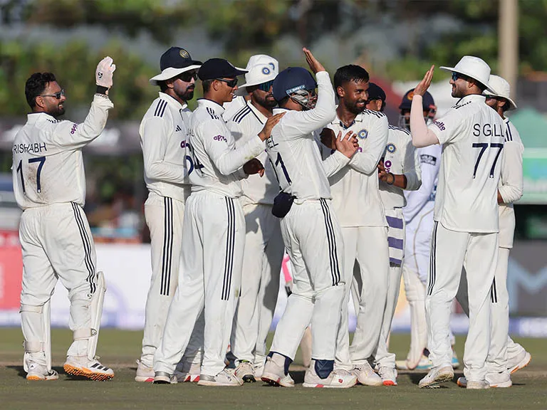 India Needs Six Wickets to Crush Sri Lanka At Galle 