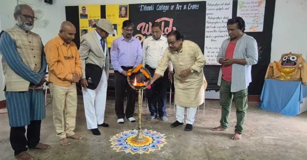 Dhauli College of Art and Crafts celebrates World Photography Day